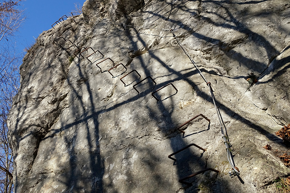 Nova zelo zahtevna označena pot na Lisco